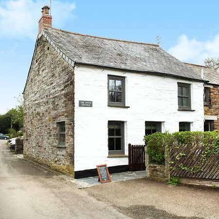 The White Cottage B&B Saint Teath Extérieur photo