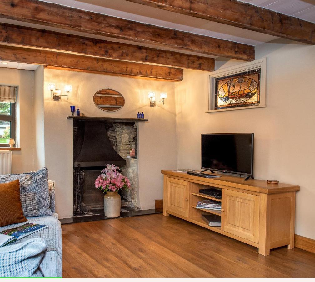 The White Cottage B&B Saint Teath Extérieur photo