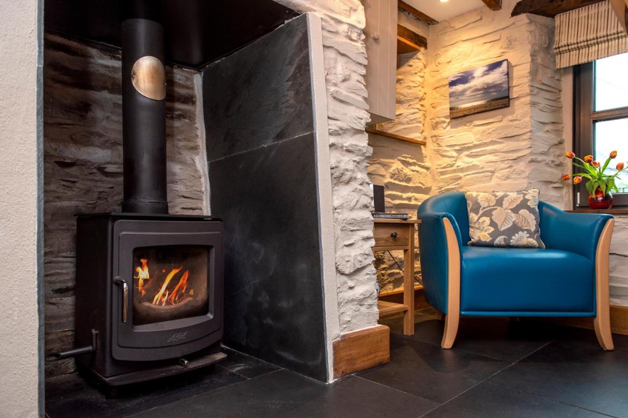 The White Cottage B&B Saint Teath Extérieur photo