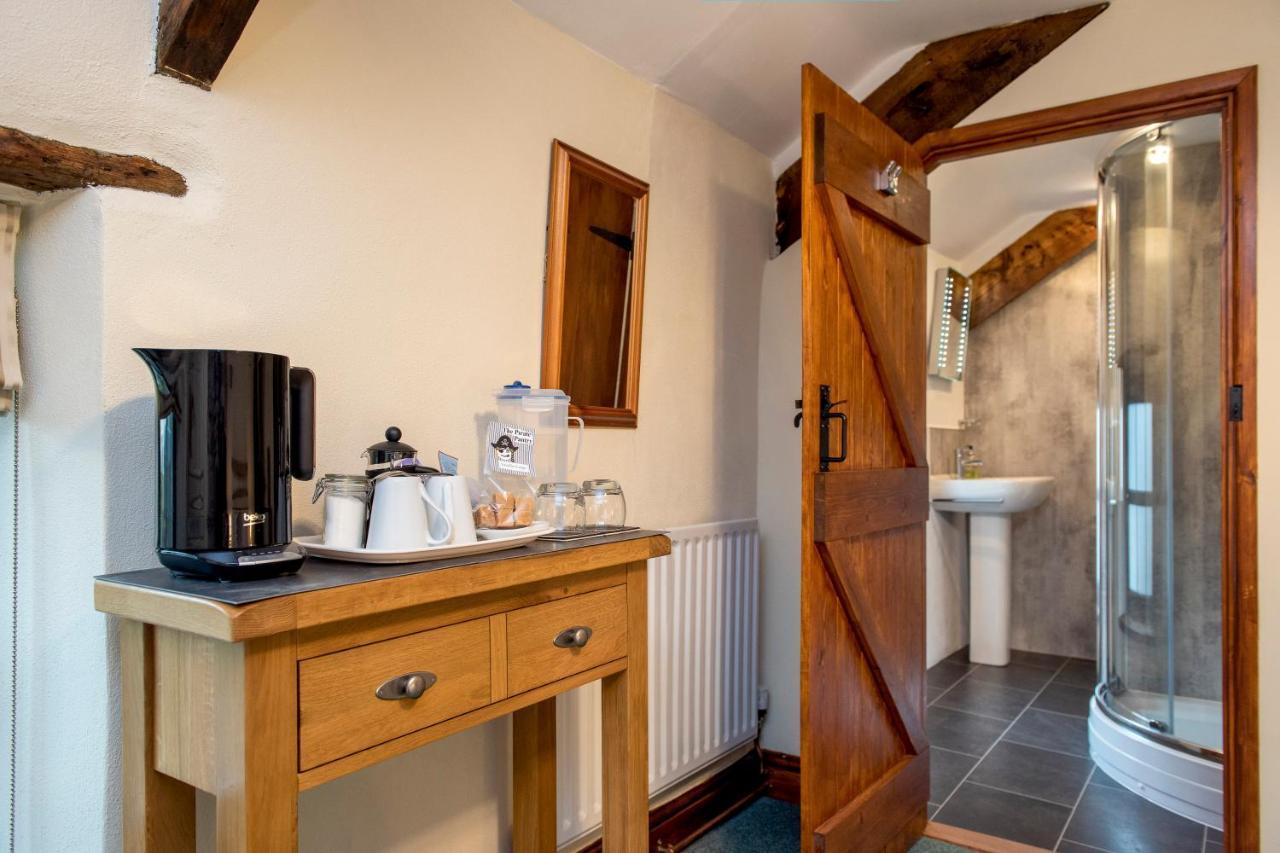 The White Cottage B&B Saint Teath Extérieur photo